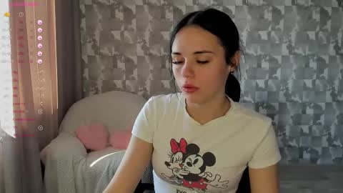 Ksenia online show from 09-29-25, 10:09