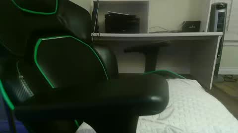 Kevin online show from 02-19-25, 07:28