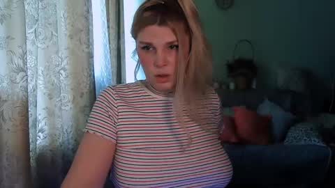 Annika  MTF ts post -op online show from 02-21-25, 10:28