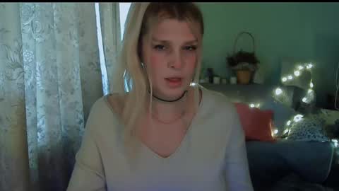Annika  MTF ts post -op online show from 02-24-25, 11:21