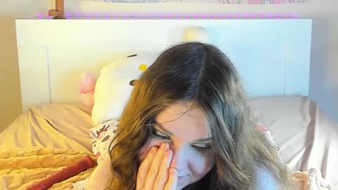 Snapshot of kuraii_ chatting on 01-18-25, 04:37 Anna online show from 01-18-25, 04:37