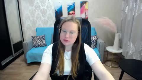 kuri_u online show from 01-07-26, 11:56