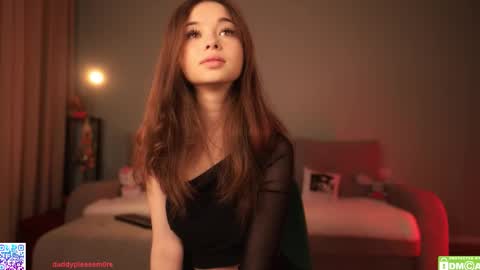 Snapshot of kusssecka chatting on 11-15-25, 06:33 Brianna my friends can call me Bri or kusya D online show from 11-15-25, 06:33