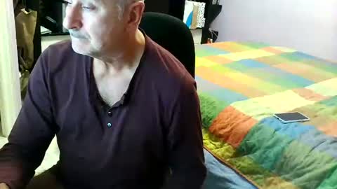 Snapshot of kustobcn chatting on 01-03-25, 12:33 kustobcn online show from 01-03-25, 12:33