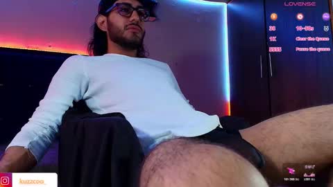 kuzzcoo online show from 02-01-26, 01:53