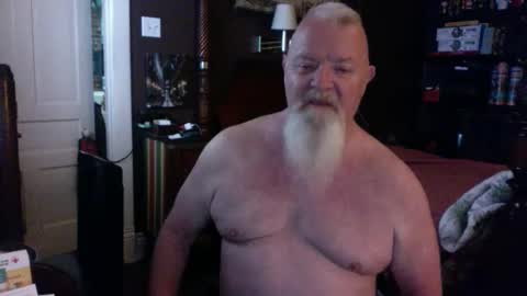 Snapshot of kyhgihntight chatting on 09-16-25, 08:32 Nick Nude Celt KYHighNTight online show from 09-16-25, 08:32