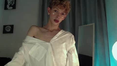 Snapshot of kyle__cooper chatting on 12-07-24, 05:37 Kyle Cooper online show from 12-07-24, 05:37