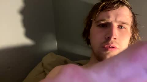 kylelovepussy69 online show from 02-24-25, 09:31