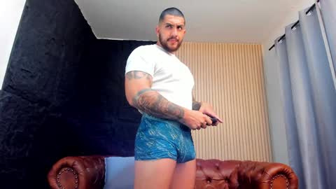 Snapshot of kylenorth_ chatting on 05-09-26, 09:31 kylenorth_ online show from 05-09-26, 09:31
