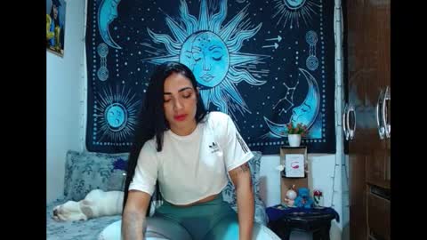 kylie online show from 11-12-25, 10:30