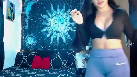 Snapshot of kylie_capricorn chatting on 02-02-26, 10:52 kylie online show from 02-02-26, 10:52