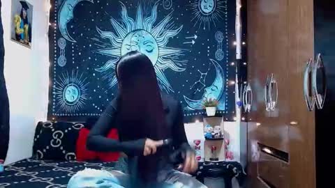 Snapshot of kylie_capricorn chatting on 02-08-26, 09:18 kylie online show from 02-08-26, 09:18