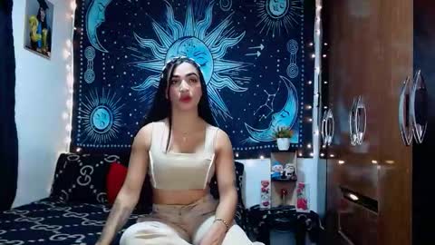 Snapshot of kylie_capricorn chatting on 02-15-26, 09:33 kylie online show from 02-15-26, 09:33