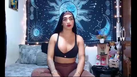 Snapshot of kylie_capricorn chatting on 07-15-26, 11:10 kylie online show from 07-15-26, 11:10