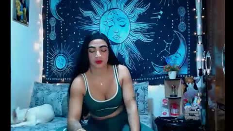 Snapshot of kylie_capricorn chatting on 07-17-26, 11:53 kylie online show from 07-17-26, 11:53