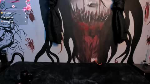 Snapshot of kylie_foxx1 chatting on 02-21-25, 12:05 submissive demon Please help me to reach 500 thumbs up online show from 02-21-25, 12:05