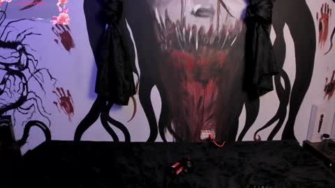 Snapshot of kylie_foxx1 chatting on 02-27-25, 01:05 submissive demon Please help me to reach 500 thumbs up online show from 02-27-25, 01:05