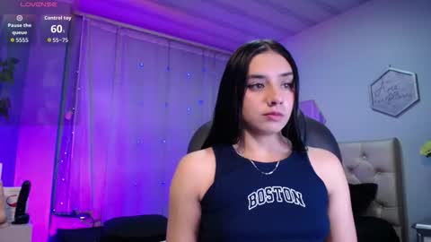 Snapshot of kylie_golden chatting on 10-21-25, 12:06 Kylie Myers online show from 10-21-25, 12:06