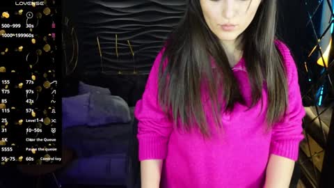 Kylie online show from 02-07-25, 01:01