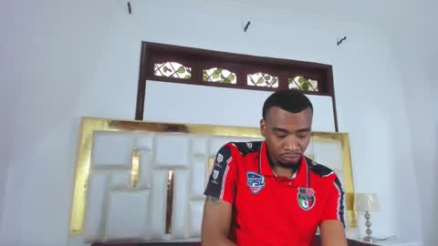 Snapshot of kylieandjhonny chatting on 02-15-25, 06:33 Kaylie And Jhony online show from 02-15-25, 06:33