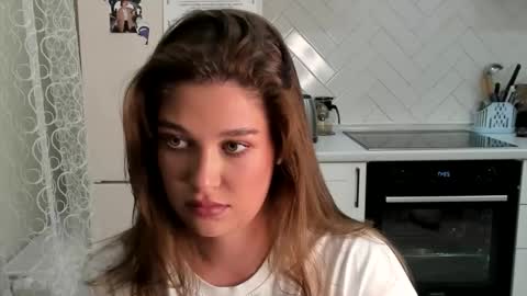 Snapshot of kylieblond chatting on 10-01-25, 08:48 Din online show from 10-01-25, 08:48