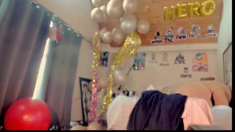   online show from 02-12-25, 07:56