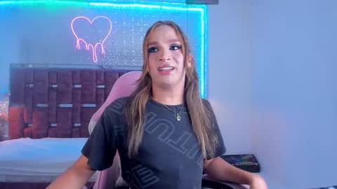 Kylie online show from 11-04-25, 05:28