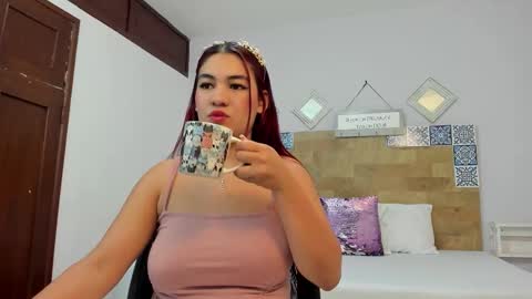 Kylie online show from 02-04-26, 11:27