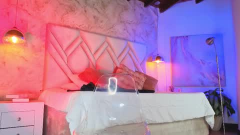 Snapshot of kylle_2050 chatting on 11-20-25, 11:21 Kyle online show from 11-20-25, 11:21