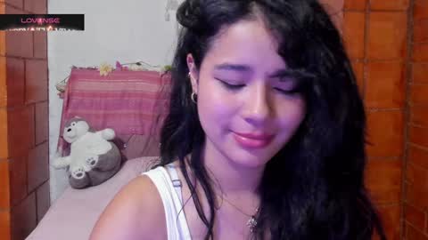 Snapshot of kyomi_beth chatting on 01-08-25, 03:50 kyomi online show from 01-08-25, 03:50