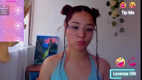 Snapshot of kyomi_beth chatting on 10-06-25, 06:16 kyomi online show from 10-06-25, 06:16