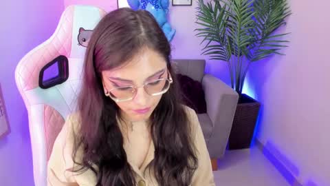 Kyomi online show from 03-03-25, 06:44