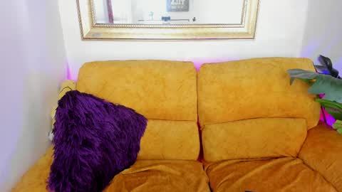 Kyomi online show from 04-16-26, 01:34