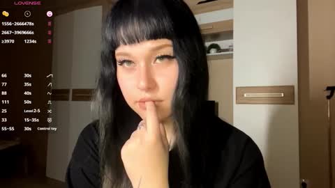 Eva online show from 11-29-25, 05:27