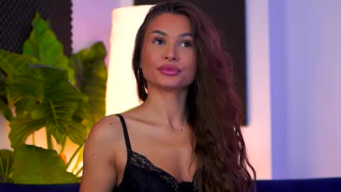 Kyssa online show from 10-06-25, 06:38