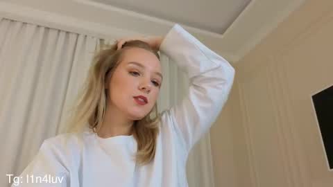 lina online show from 11-10-25, 09:36