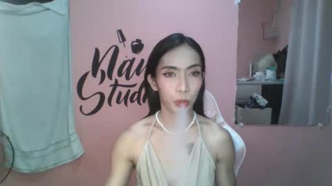 Snapshot of l34471 chatting on 11-04-25, 12:37 l34471 online show from 11-04-25, 12:37