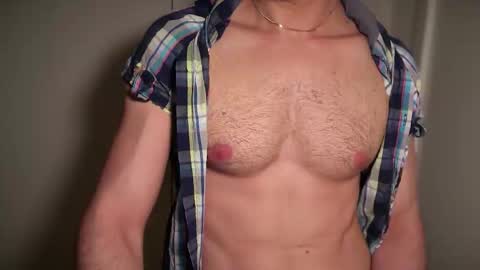 Snapshot of l3xxius chatting on 11-10-25, 08:41 Alex online show from 11-10-25, 08:41