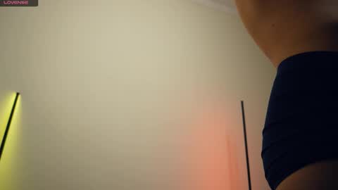 Snapshot of l_adonis_l chatting on 10-25-25, 11:29 Adonis online show from 10-25-25, 11:29