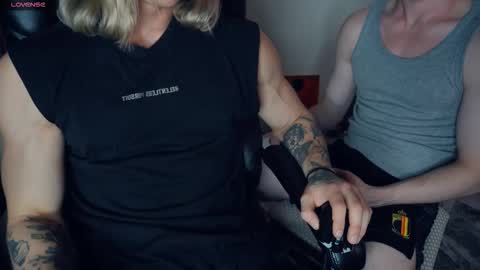 Adonis online show from 11-30-25, 07:34