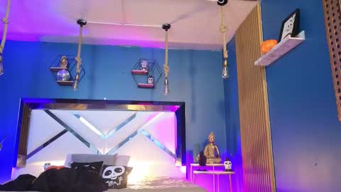 Snapshot of laady_brownn chatting on 10-01-25, 12:22 Cris online show from 10-01-25, 12:22