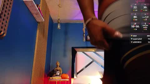 Snapshot of laady_brownn chatting on 10-16-25, 11:11 Cris online show from 10-16-25, 11:11