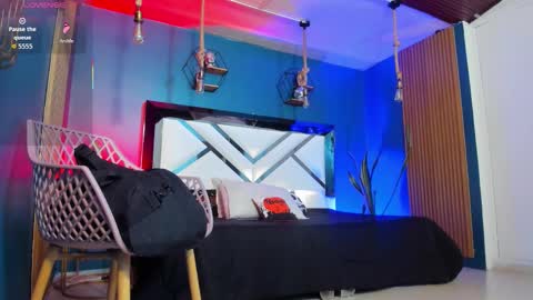 Snapshot of laady_brownn chatting on 10-25-25, 11:07 Cris online show from 10-25-25, 11:07