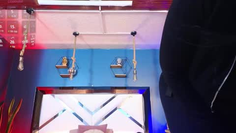 Snapshot of laady_brownn chatting on 11-17-25, 11:16 Cris online show from 11-17-25, 11:16