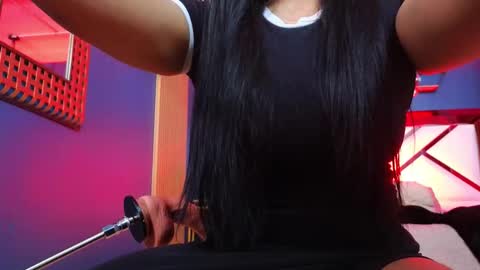 Snapshot of laady_brownn chatting on 11-25-25, 03:34 Cris online show from 11-25-25, 03:34