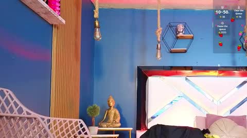 Snapshot of laady_brownn chatting on 12-01-25, 11:15 Cris online show from 12-01-25, 11:15