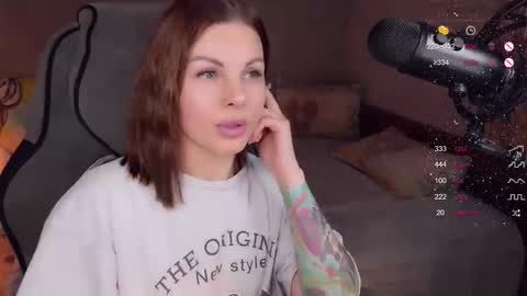 LaBandita online show from 12-17-25, 03:51