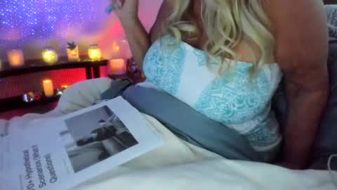 Lacey online show from 04-19-26, 04:45