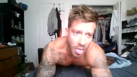 lacrioxcum18 online show from 11-01-25, 05:04