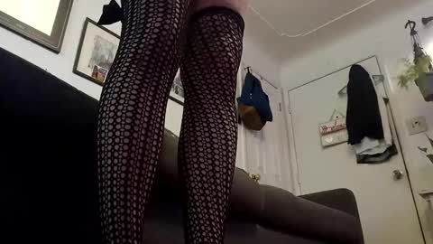 lacybell online show from 01-31-25, 06:13